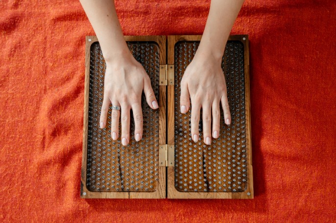 скільки стояти на дошці садху