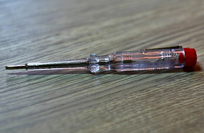 топ индикаторов напряжения электрика